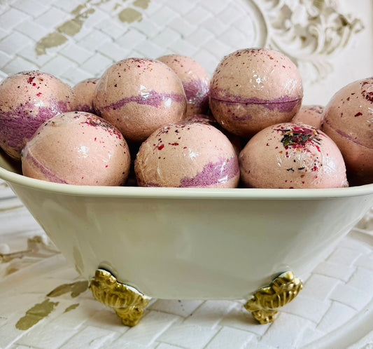 Calamine & Oats Bath Bomb